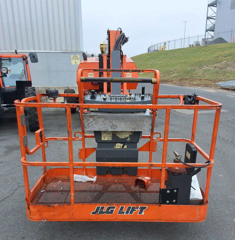 JLG 800AJ - Pala gommata telescopica: foto 5 JLG 800AJ - Pala gommata telescopica: foto 5