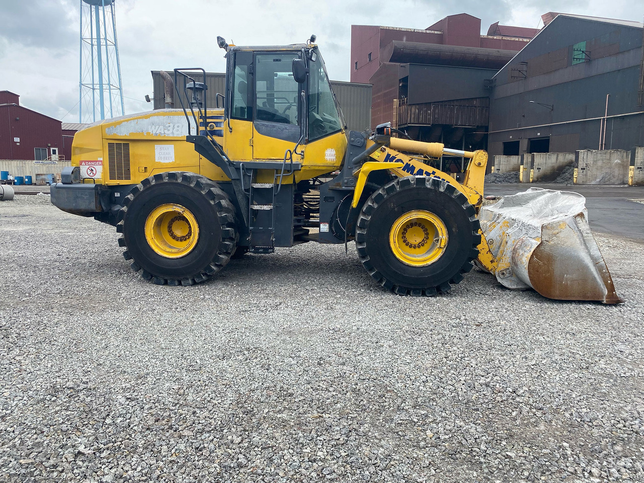 Komatsu WA380-7 - Pala gommata: foto 1 Komatsu WA380-7 - Pala gommata: foto 1