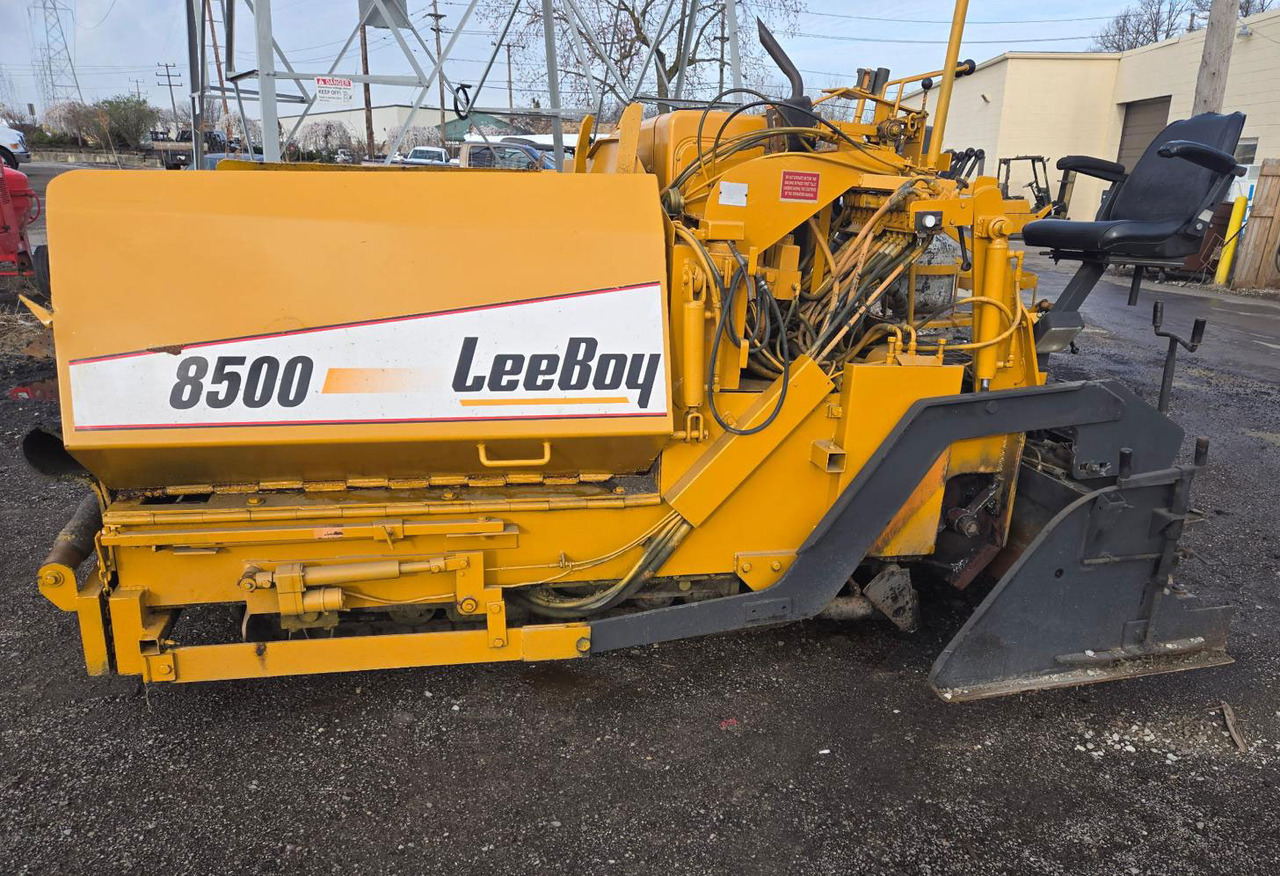 Leeboy 8500 - Finitrice: foto 2 Leeboy 8500 - Finitrice: foto 2