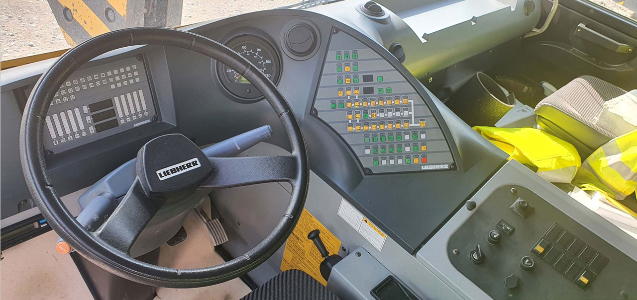 Autogru Liebherr LTM 1400-7.1: foto 6