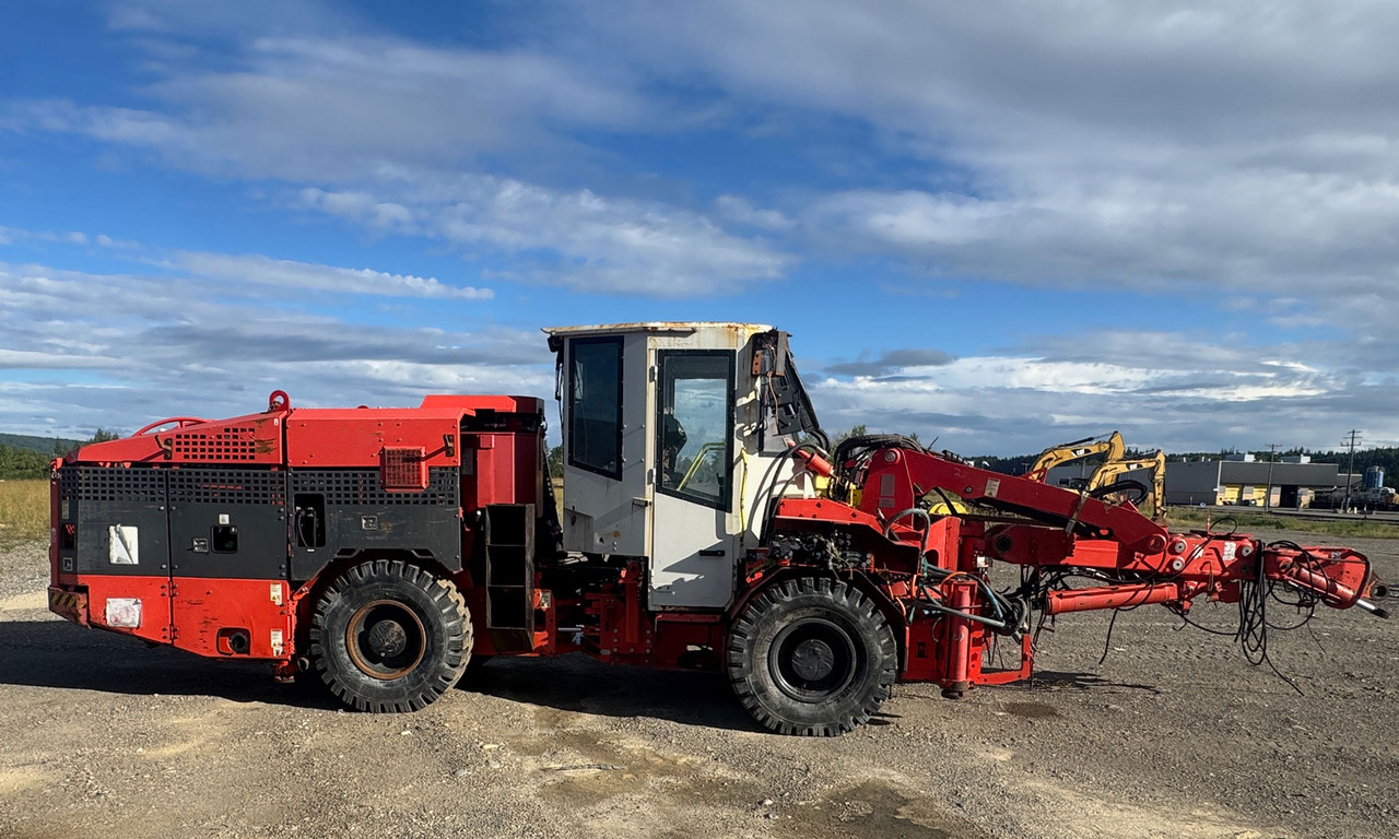 Sandvik DS411 - Perforatrice direzionale: foto 1 Sandvik DS411 - Perforatrice direzionale: foto 1