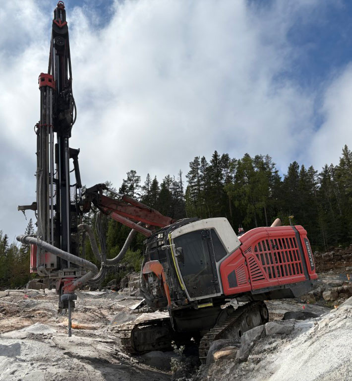 Sandvik DX800i - Perforatrice: foto 3 Sandvik DX800i - Perforatrice: foto 3