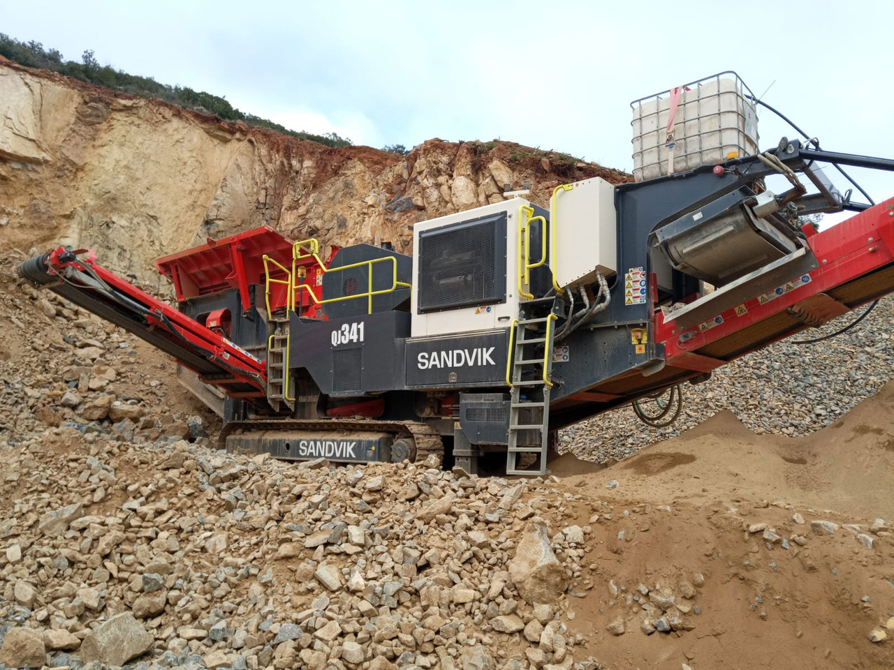 Sandvik QJ341 - Frantoio a mascelle: foto 1 Sandvik QJ341 - Frantoio a mascelle: foto 1