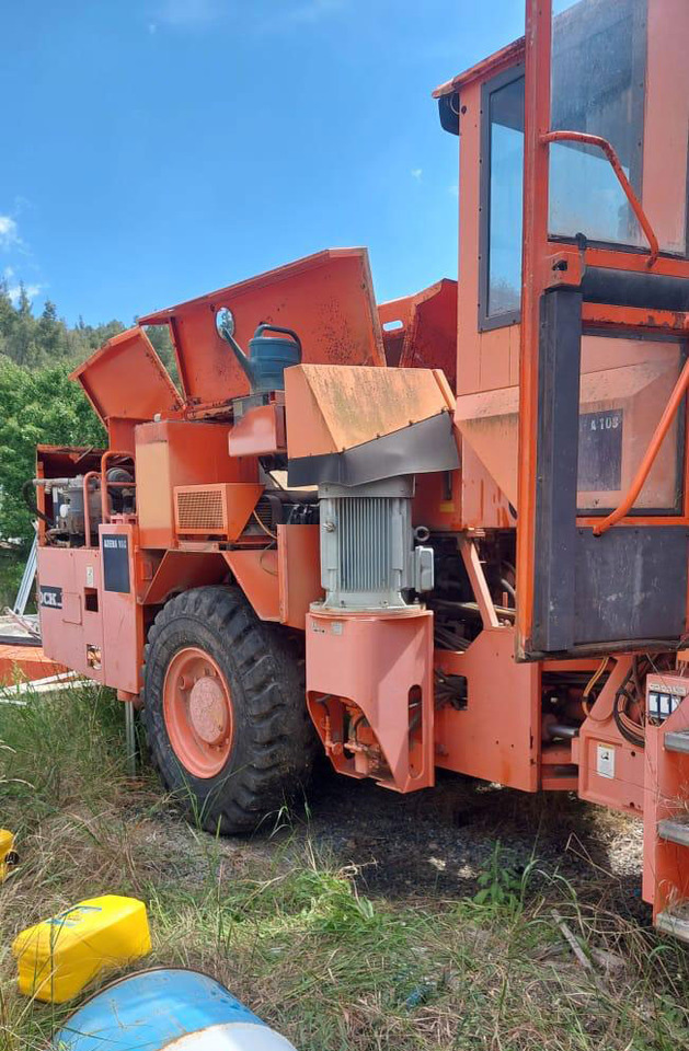 Tamrock Axera T-08 S-290C - Perforatrice direzionale: foto 5 Tamrock Axera T-08 S-290C - Perforatrice direzionale: foto 5