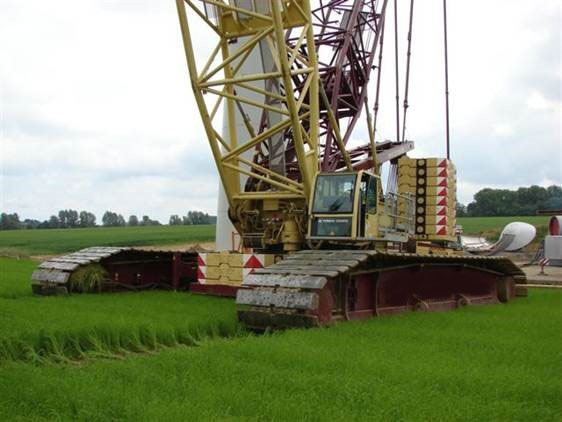 Terex Demag CC2800-1 - Gru cingolata: foto 1 Terex Demag CC2800-1 - Gru cingolata: foto 1