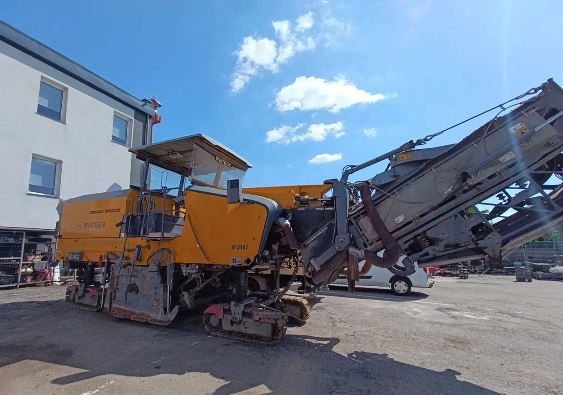 Wirtgen W 210 i - Fresa a freddo: foto 2 Wirtgen W 210 i - Fresa a freddo: foto 2