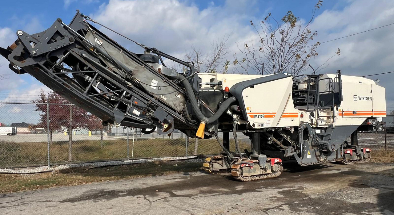 Wirtgen W 210 i - Fresa a freddo: foto 3 Wirtgen W 210 i - Fresa a freddo: foto 3