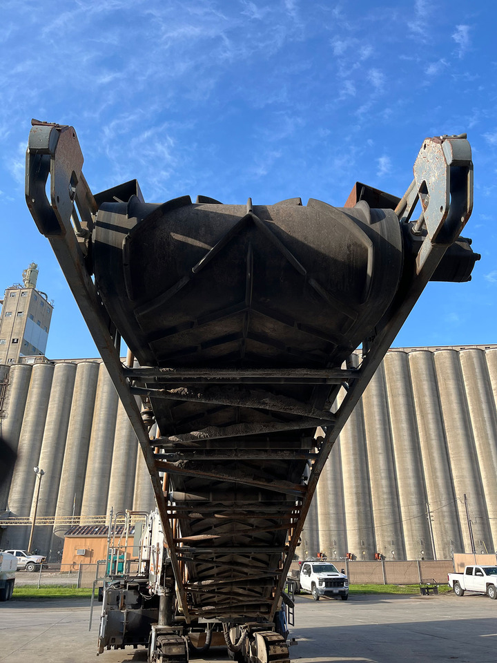 Wirtgen W 2200 - Fresa a freddo: foto 4 Wirtgen W 2200 - Fresa a freddo: foto 4