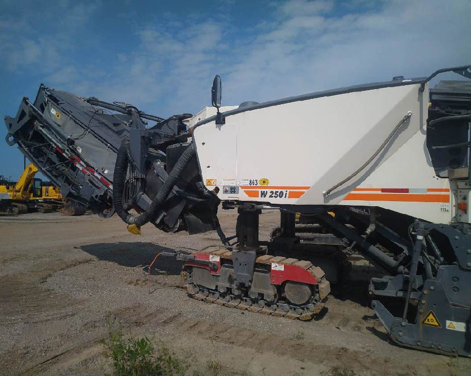 Wirtgen W 250 I - Fresa a freddo: foto 4 Wirtgen W 250 I - Fresa a freddo: foto 4