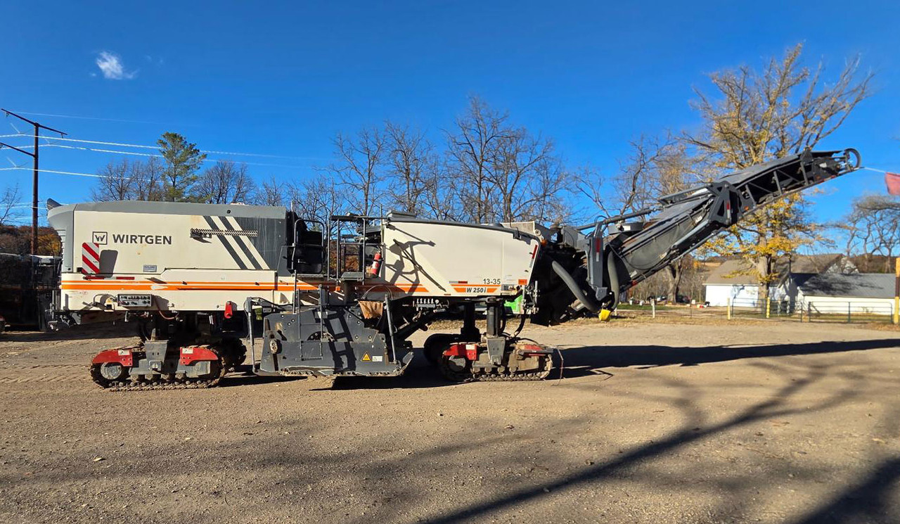 Wirtgen W 250 I - Fresa a freddo: foto 2 Wirtgen W 250 I - Fresa a freddo: foto 2