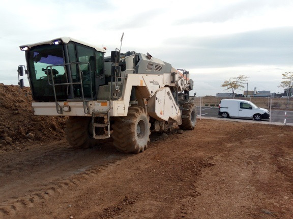 Wirtgen WR 240 I - Stabilizzatrice da terreno: foto 4 Wirtgen WR 240 I - Stabilizzatrice da terreno: foto 4