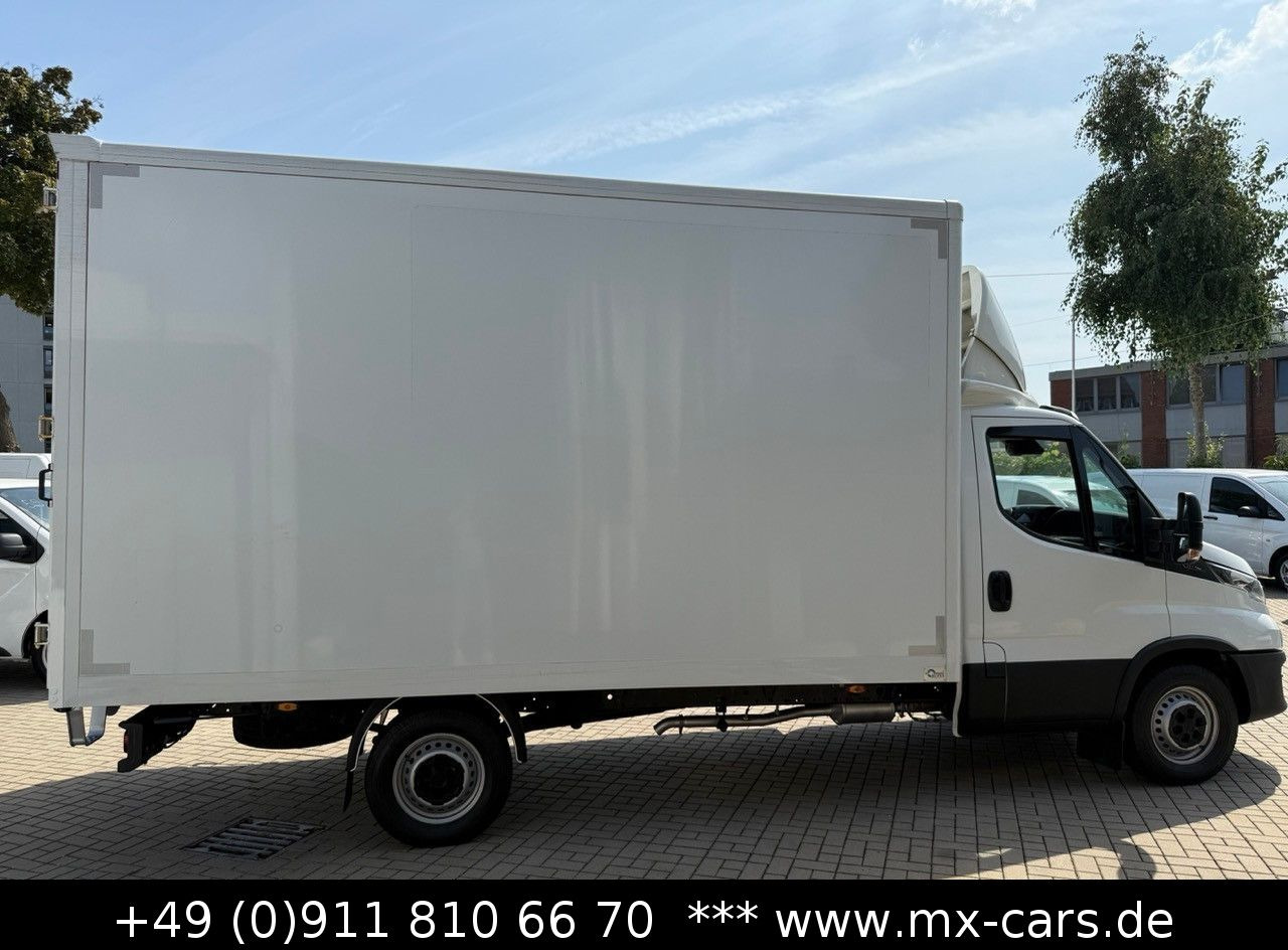 Iveco Daily 35s14 Möbel Maxi 4,33 l / 2,45 hoch 23 m³ - Furgone box: foto 4 Iveco Daily 35s14 Möbel Maxi 4,33 l / 2,45 hoch 23 m³ - Furgone box: foto 4