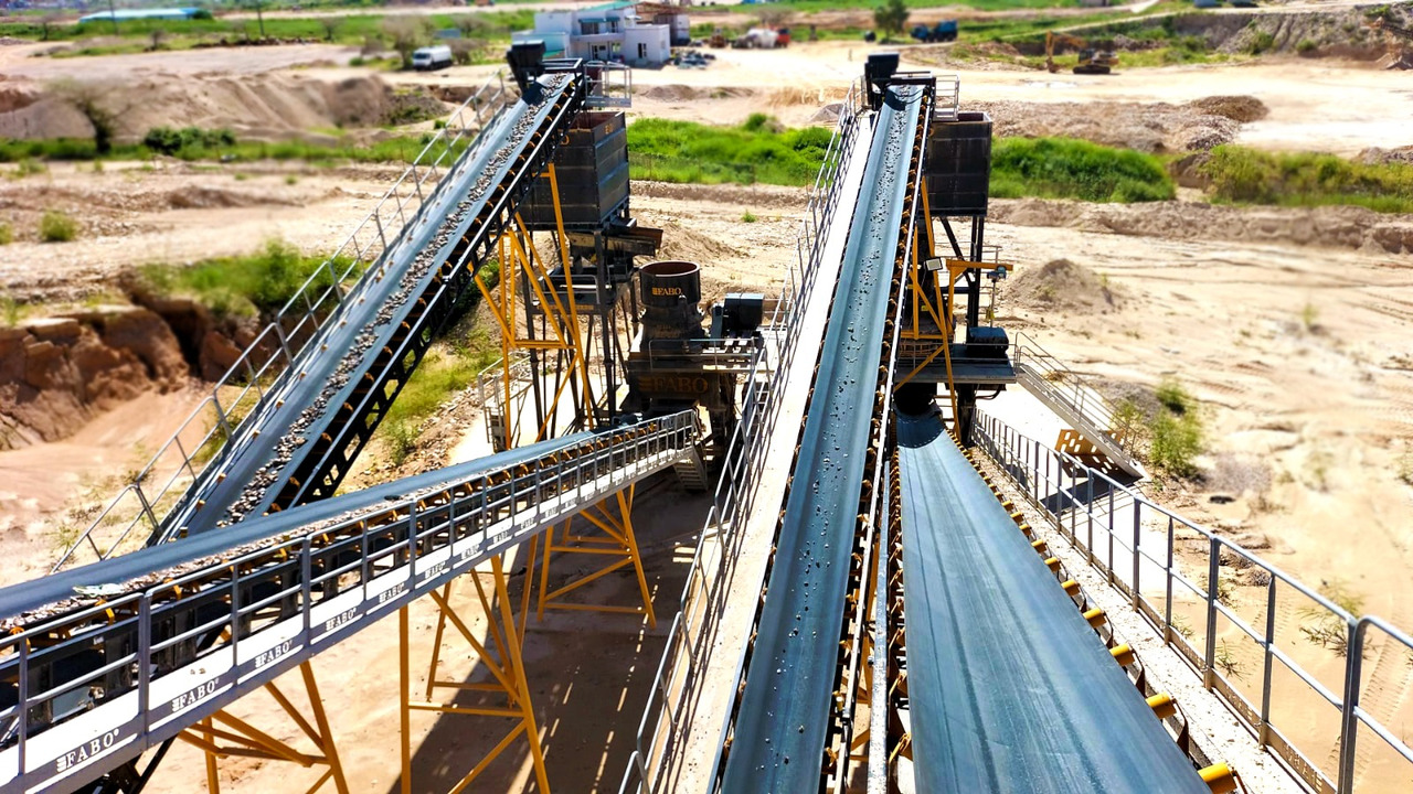 FABO Conveyor belt - Nastro trasportatore: foto 2 FABO Conveyor belt - Nastro trasportatore: foto 2