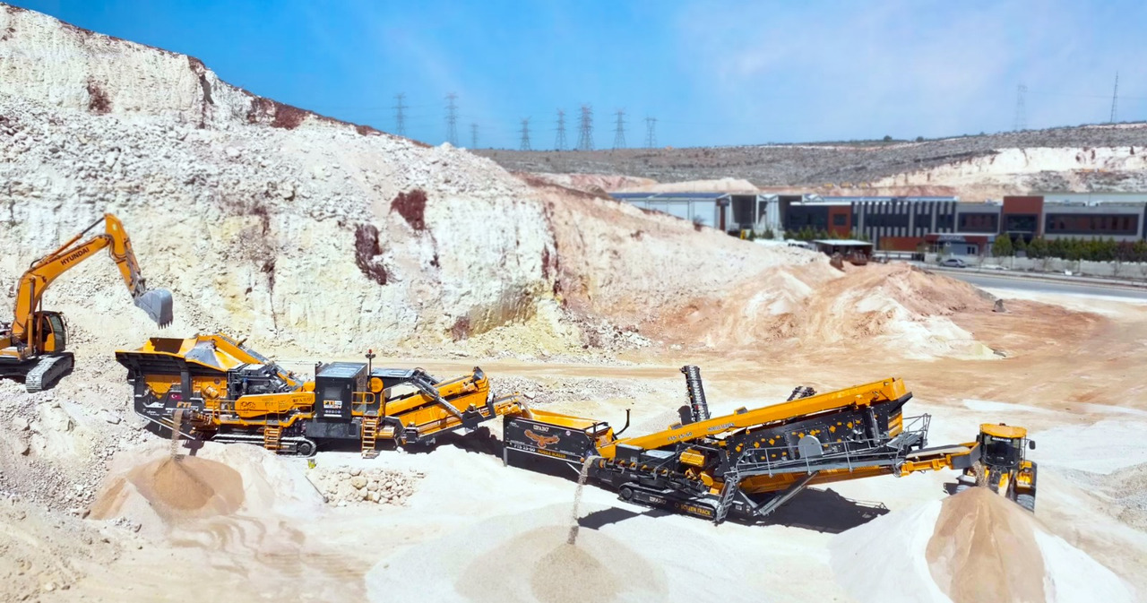 FABO FTI 130-S Mobile Crusher FTS 1560 Mobile Screen - Frantoio mobile: foto 1 FABO FTI 130-S Mobile Crusher FTS 1560 Mobile Screen - Frantoio mobile: foto 1
