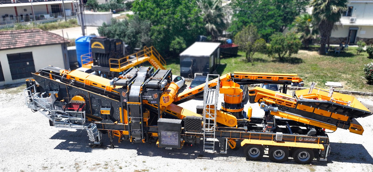 FABO Mobile crusher - Frantoio mobile: foto 1 FABO Mobile crusher - Frantoio mobile: foto 1