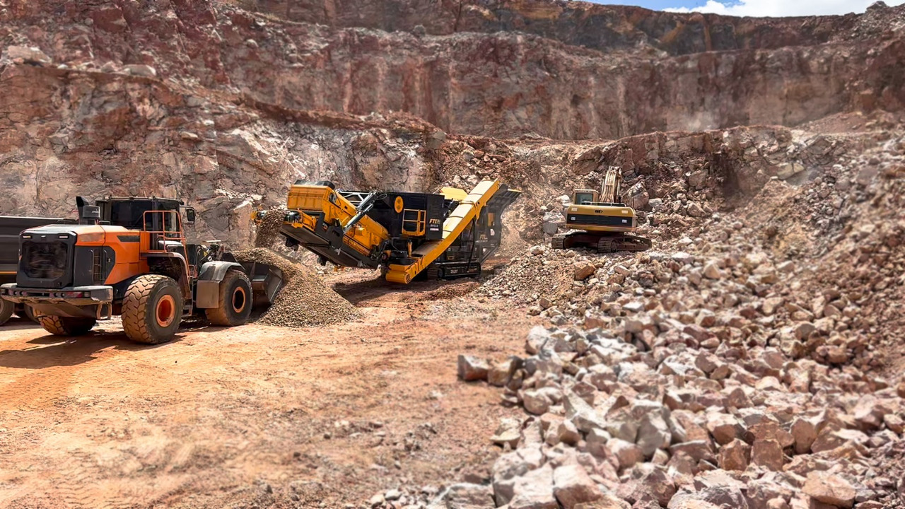 FABO Mobile crusher - Frantoio mobile: foto 5 FABO Mobile crusher - Frantoio mobile: foto 5