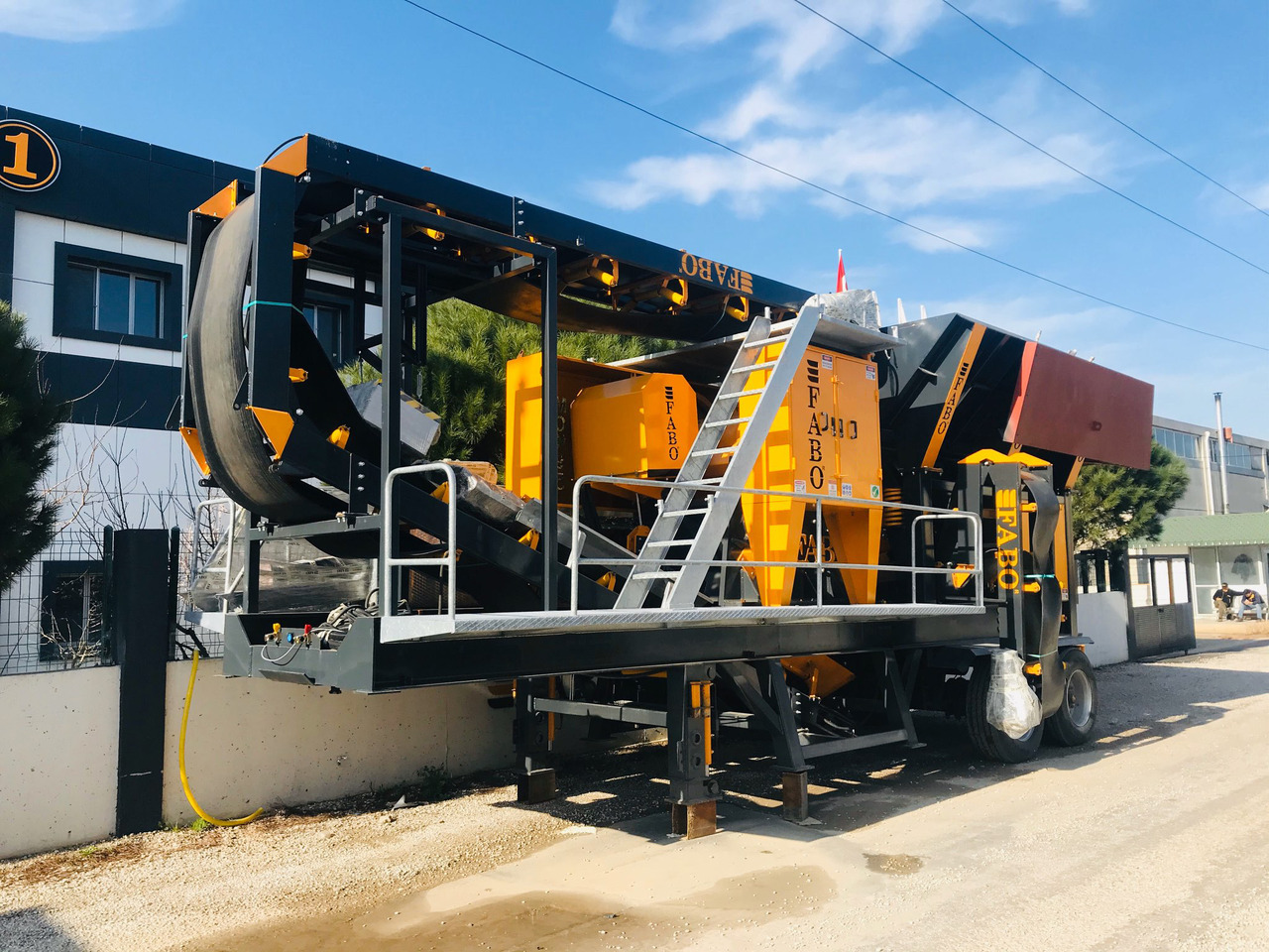 FABO Mobile crusher - Frantoio mobile: foto 2 FABO Mobile crusher - Frantoio mobile: foto 2