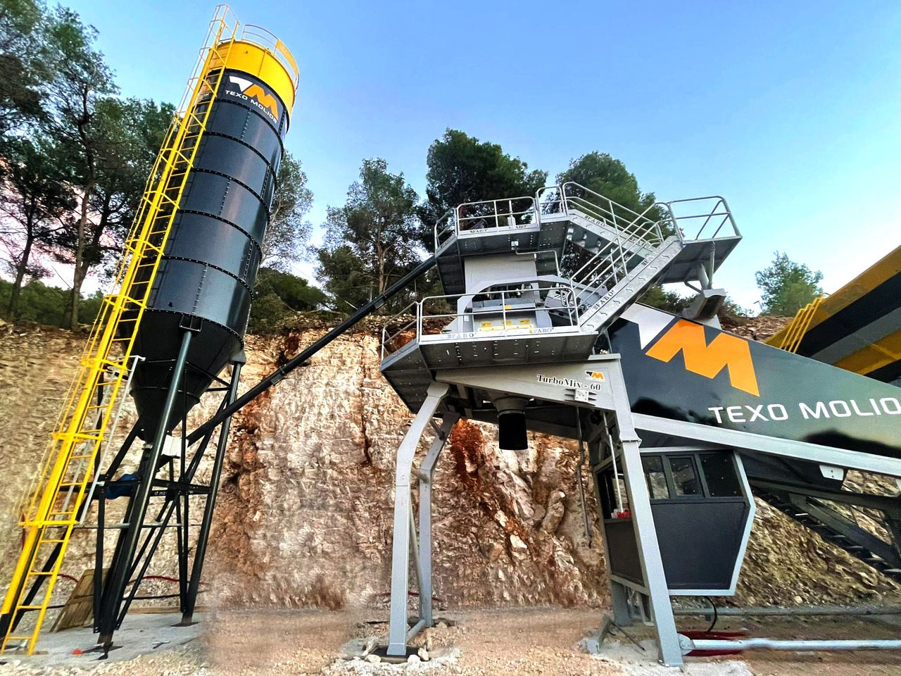 FABO mobile concrete batching plant - Impianto di calcestruzzo: foto 1 FABO mobile concrete batching plant - Impianto di calcestruzzo: foto 1
