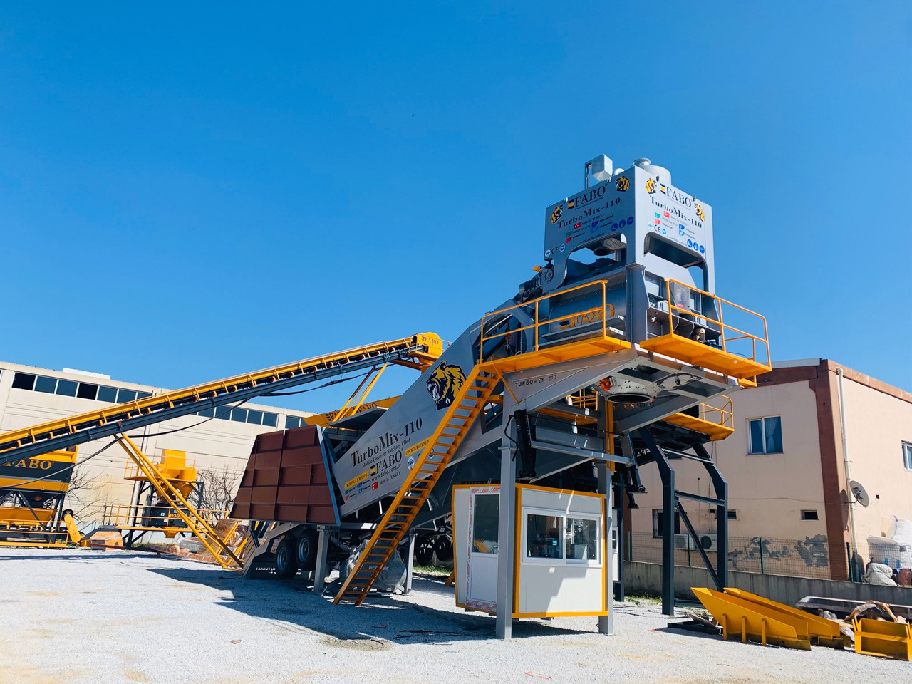 Impianto di calcestruzzo nuovo FABO mobile concrete batching plant: foto 6