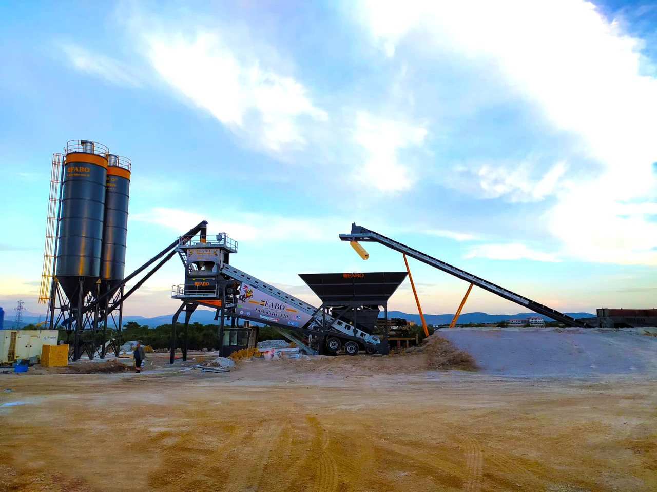 FABO mobile concrete batching plant - Impianto di calcestruzzo: foto 5 FABO mobile concrete batching plant - Impianto di calcestruzzo: foto 5