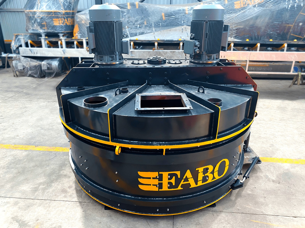 FABO twin shaft mixer - Betoniera: foto 1 FABO twin shaft mixer - Betoniera: foto 1