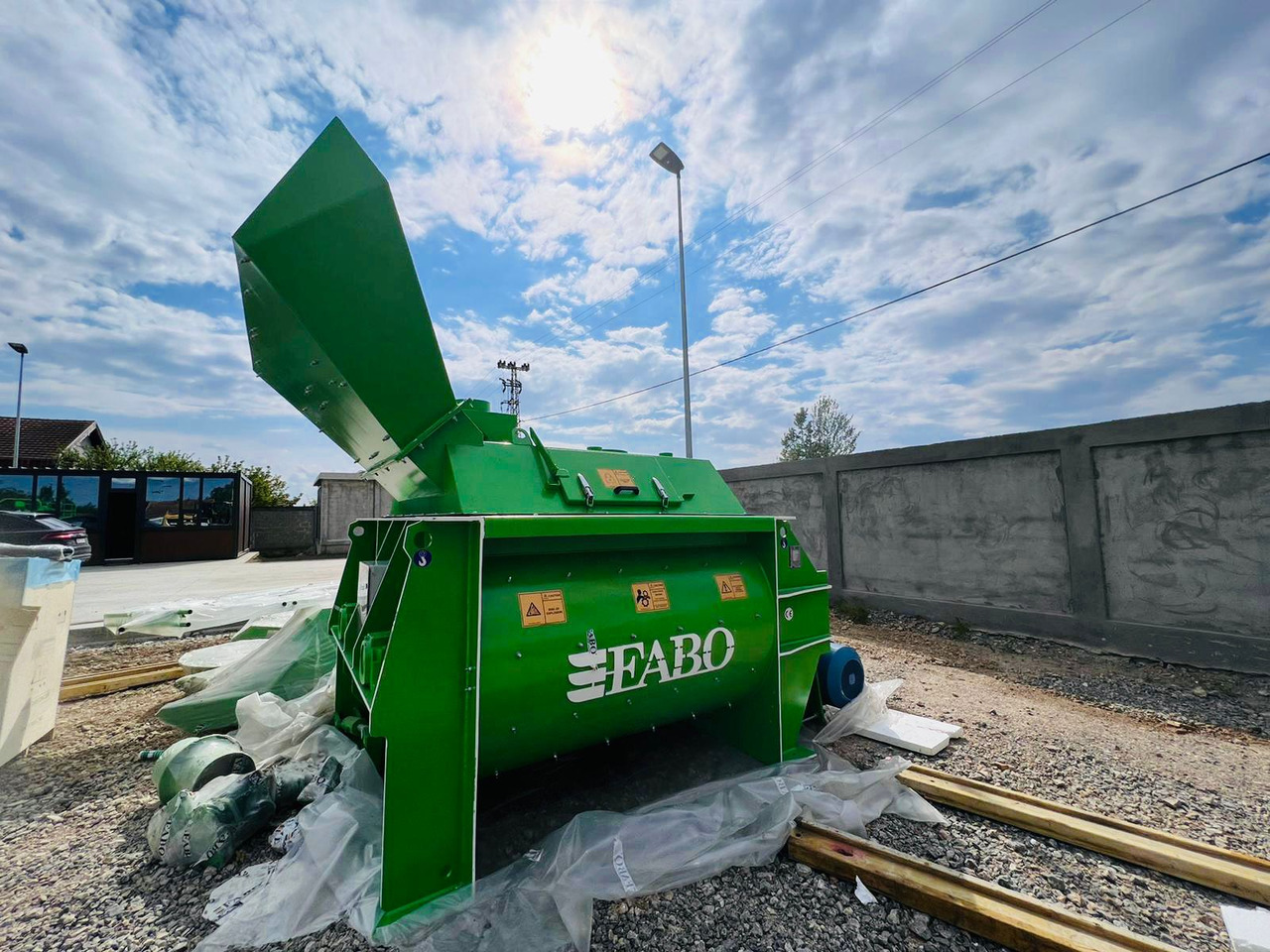 FABO twin shaft mixer - Betoniera: foto 2 FABO twin shaft mixer - Betoniera: foto 2