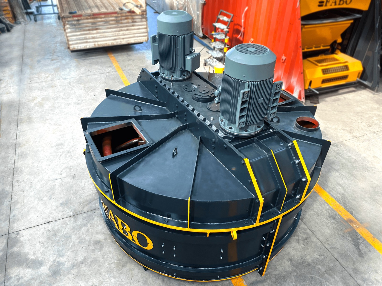 FABO twin shaft mixer - Betoniera: foto 3 FABO twin shaft mixer - Betoniera: foto 3
