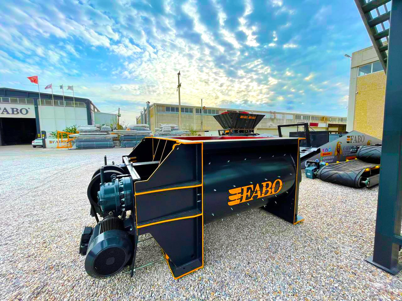 Betoniera nuovo FABO twin shaft mixer: foto 1