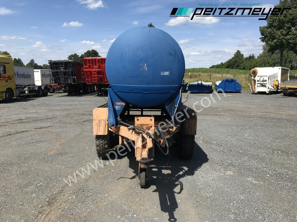 BATHE TANDEMANHÄNGER Bitum / Teerkocher 3,5 m³ Hatz Diesel-Motor 1 B 40 - Spruzzatrice di emulsione bituminosa: foto 5 BATHE TANDEMANHÄNGER Bitum / Teerkocher 3,5 m³ Hatz Diesel-Motor 1 B 40 - Spruzzatrice di emulsione bituminosa: foto 5