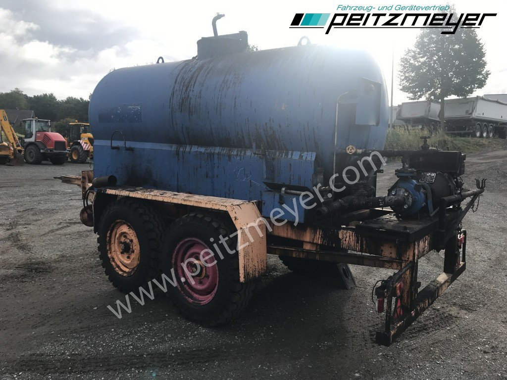 BATHE TANDEMANHÄNGER Bitum / Teerkocher 3,5 m³ Hatz Diesel-Motor 1 B 40 - Spruzzatrice di emulsione bituminosa: foto 2 BATHE TANDEMANHÄNGER Bitum / Teerkocher 3,5 m³ Hatz Diesel-Motor 1 B 40 - Spruzzatrice di emulsione bituminosa: foto 2