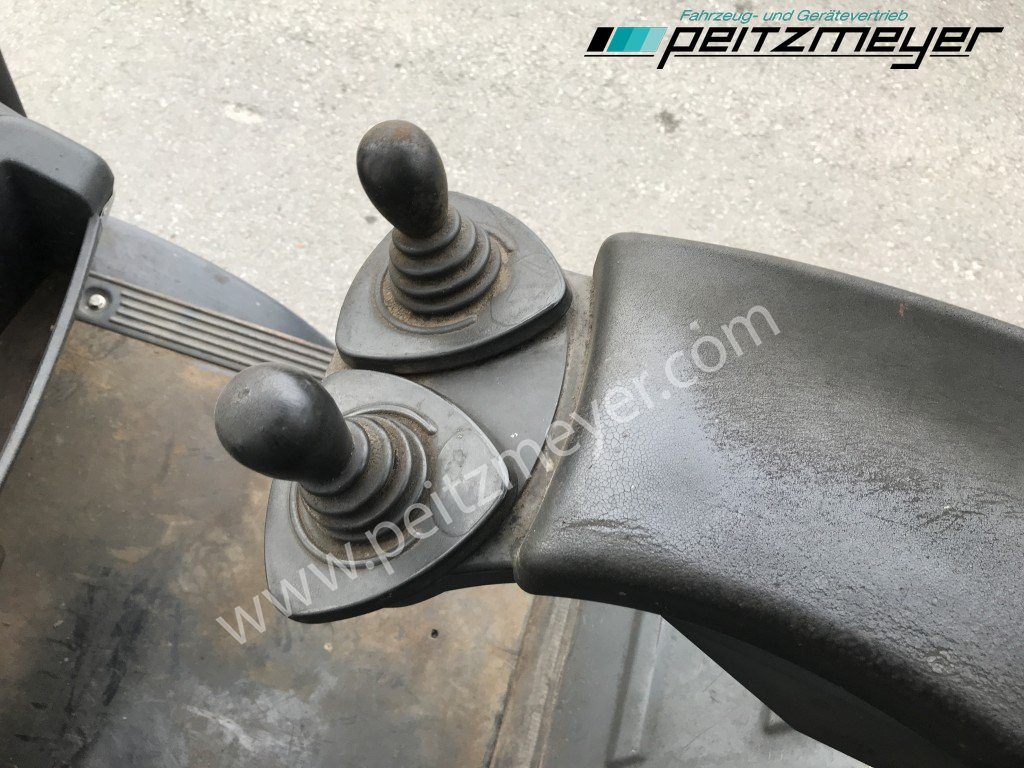 Carrello elevatore a gas LINDE Gabelstapler H 35 T Gas + Seitenschieber: foto 16