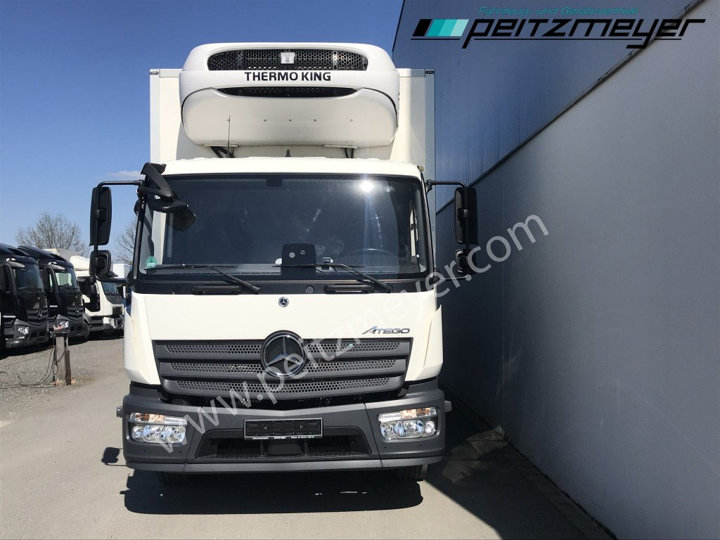 MERCEDES-BENZ Atego 1530 L Tiefkühlkoffer m. LBW, Thermoking T 1200 faltb. LBW 1,5 t., Seitentür, Trennwand - Autocarro frigorifero: foto 5 MERCEDES-BENZ Atego 1530 L Tiefkühlkoffer m. LBW, Thermoking T 1200 faltb. LBW 1,5 t., Seitentür, Trennwand - Autocarro frigorifero: foto 5
