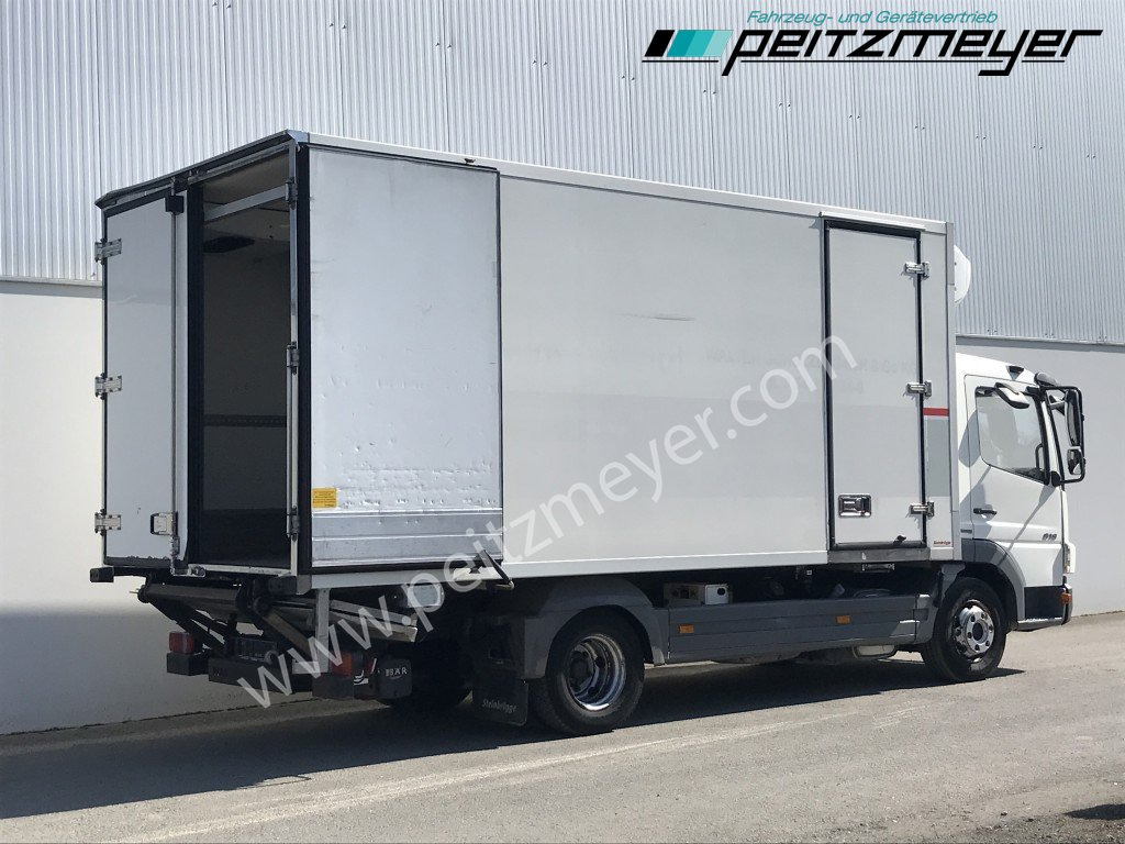 MERCEDES-BENZ Atego 818 L Tiefkühlkoffer m. Trennwand, Thermok T 800, LBW - Autocarro frigorifero: foto 3 MERCEDES-BENZ Atego 818 L Tiefkühlkoffer m. Trennwand, Thermok T 800, LBW - Autocarro frigorifero: foto 3
