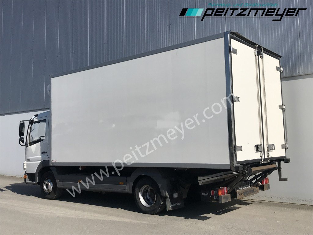 MERCEDES-BENZ Atego 818 L Tiefkühlkoffer m. Trennwand, Thermok T 800, LBW - Autocarro frigorifero: foto 4 MERCEDES-BENZ Atego 818 L Tiefkühlkoffer m. Trennwand, Thermok T 800, LBW - Autocarro frigorifero: foto 4