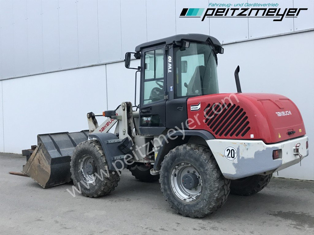 TAKEUCHI RADLADER TW 10 - Pala gommata: foto 3 TAKEUCHI RADLADER TW 10 - Pala gommata: foto 3