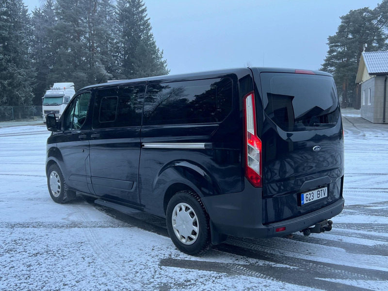 Ford Tourneo Custom 2.0 96kW - Autovettura: foto 4 Ford Tourneo Custom 2.0 96kW - Autovettura: foto 4