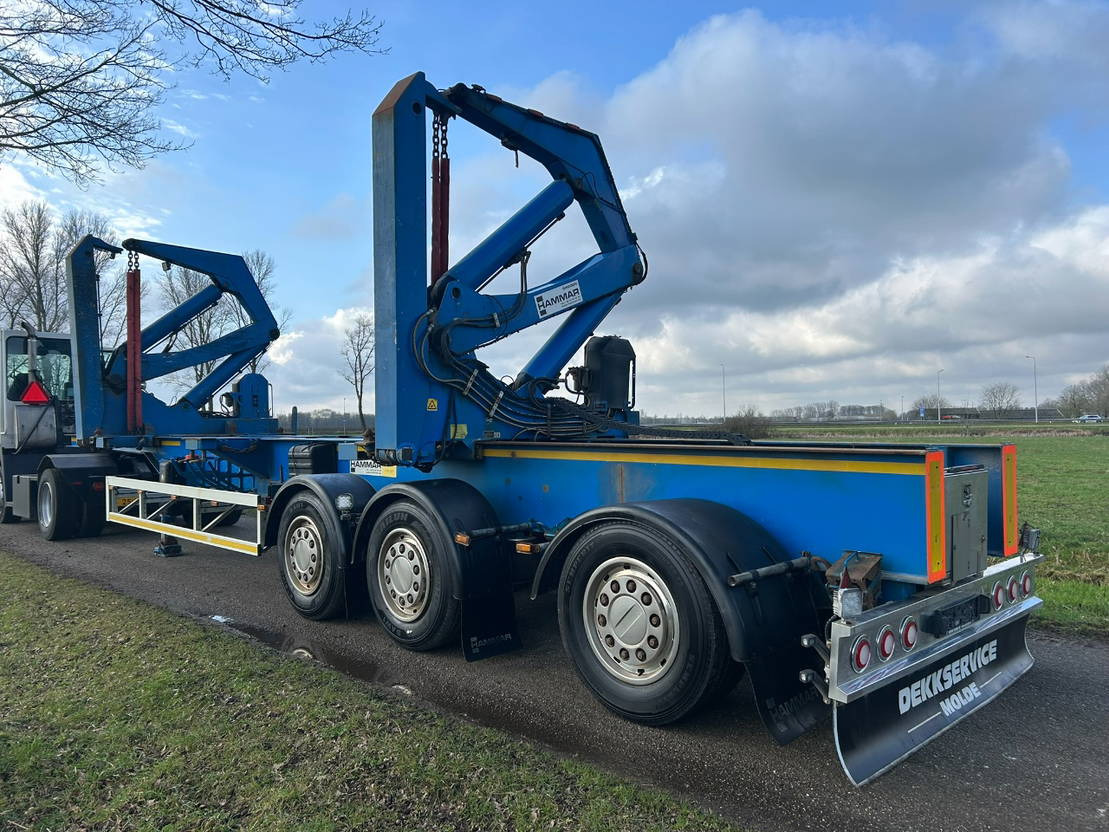 Hammar Sideloader 160 E / 20ft - 2 x 20 ft - 40 - Containers / 33 tons lifting c - Semirimorchio portacontainer/ Caisse interchangeable: foto 2 Hammar Sideloader 160 E / 20ft - 2 x 20 ft - 40 - Containers / 33 tons lifting c - Semirimorchio portacontainer/ Caisse interchangeable: foto 2