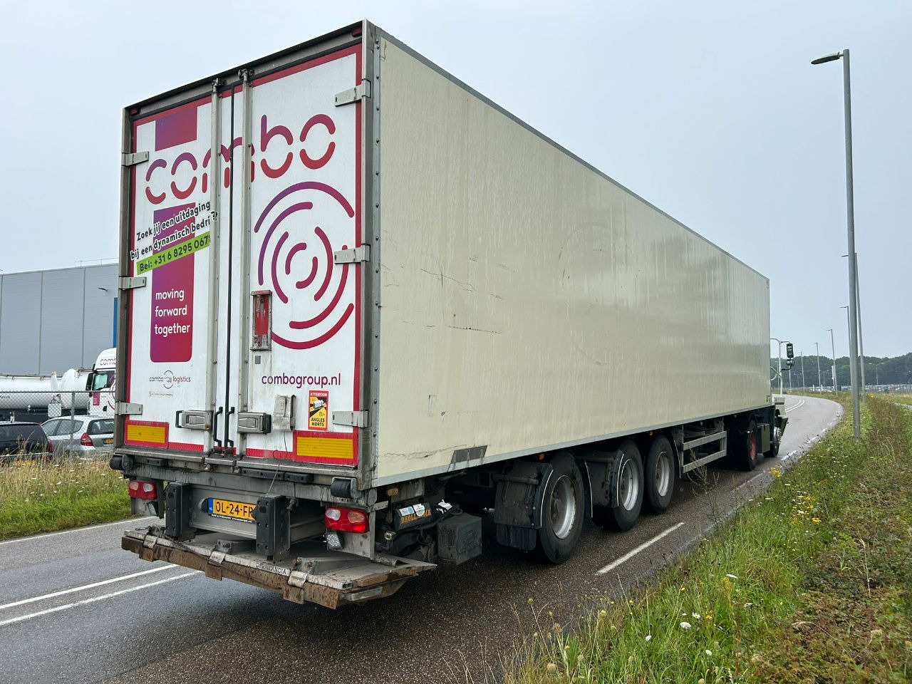 Van Eck Caurrier Vector 1850 / Steering axle / 1340 X 250 B X 265 H - Semirimorchio frigorifero: foto 3 Van Eck Caurrier Vector 1850 / Steering axle / 1340 X 250 B X 265 H - Semirimorchio frigorifero: foto 3