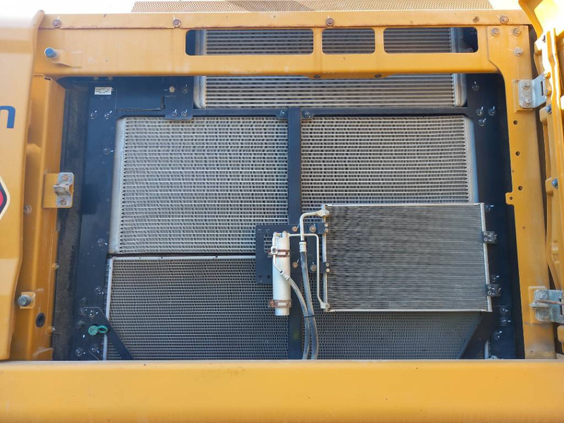 Escavatore cingolato Cat 350 (Abu Dhabi): foto 17