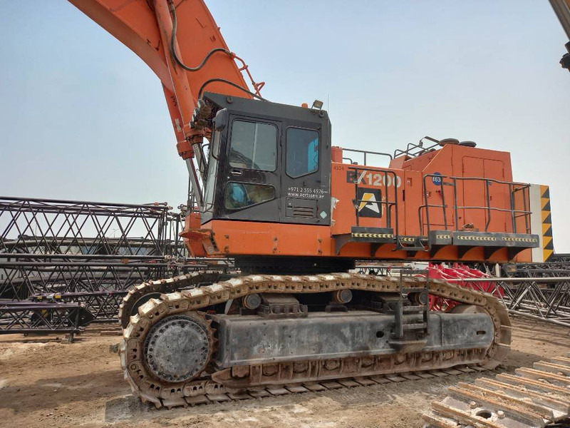Hitachi EX1200-6 LR 28m (Abu Dhabi) - Escavatore: foto 3 Hitachi EX1200-6 LR 28m (Abu Dhabi) - Escavatore: foto 3