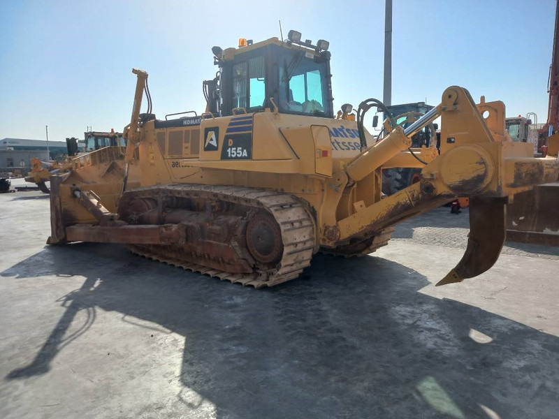 Komatsu D155A-6R (4 Pcs available in Abu Dhabi) - Bulldozer: foto 2 Komatsu D155A-6R (4 Pcs available in Abu Dhabi) - Bulldozer: foto 2