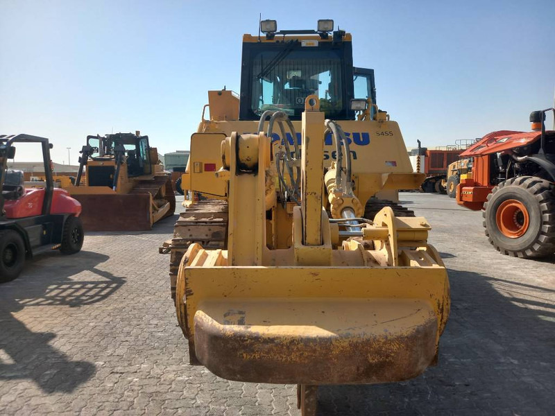 Komatsu D155A-6R (4 pieces available in Abu Dhabi) - Bulldozer: foto 5 Komatsu D155A-6R (4 pieces available in Abu Dhabi) - Bulldozer: foto 5