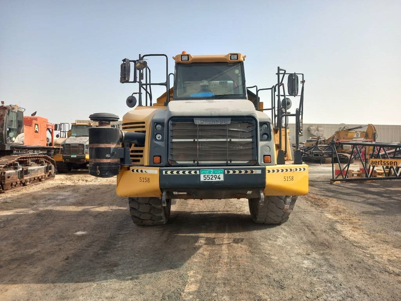 Komatsu HM400-3R (4 pcs available in Abu Dhabi) - Dumper articolato: foto 5 Komatsu HM400-3R (4 pcs available in Abu Dhabi) - Dumper articolato: foto 5
