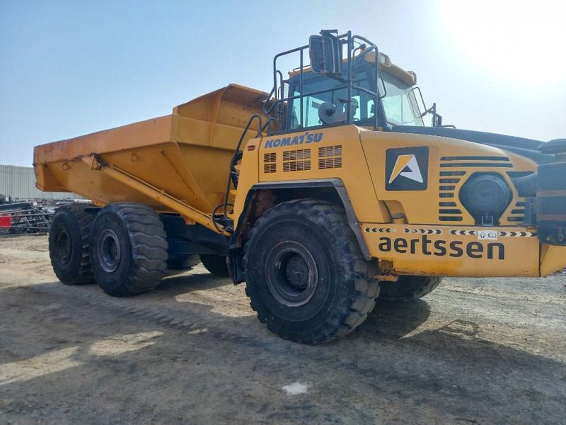 Komatsu HM400-3R (4 pcs available in Abu Dhabi) - Dumper articolato: foto 2 Komatsu HM400-3R (4 pcs available in Abu Dhabi) - Dumper articolato: foto 2