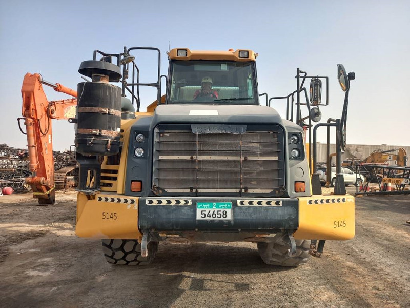 Komatsu HM400-3R (4 pcs available in Abu Dhabi) - Dumper articolato: foto 5 Komatsu HM400-3R (4 pcs available in Abu Dhabi) - Dumper articolato: foto 5