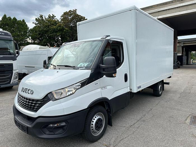 Iveco 35S16 - Furgone box: foto 2 Iveco 35S16 - Furgone box: foto 2
