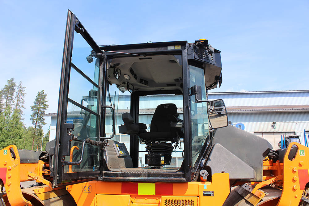 Leasing di CATERPILLAR CD10 CATERPILLAR CD10: foto 11