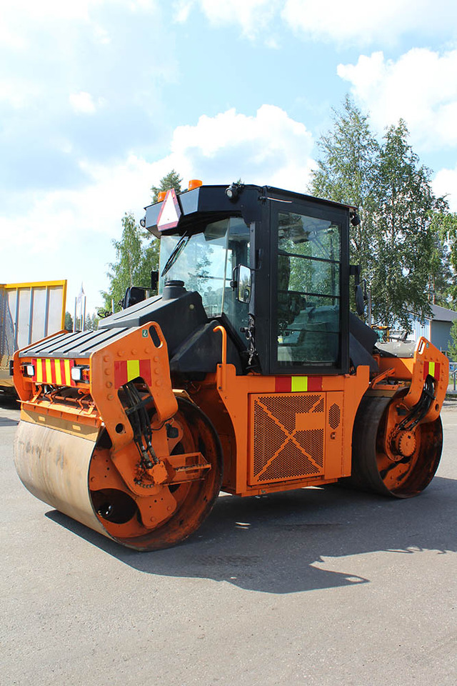 CATERPILLAR CD10 - Rullo stradale: foto 2 CATERPILLAR CD10 - Rullo stradale: foto 2