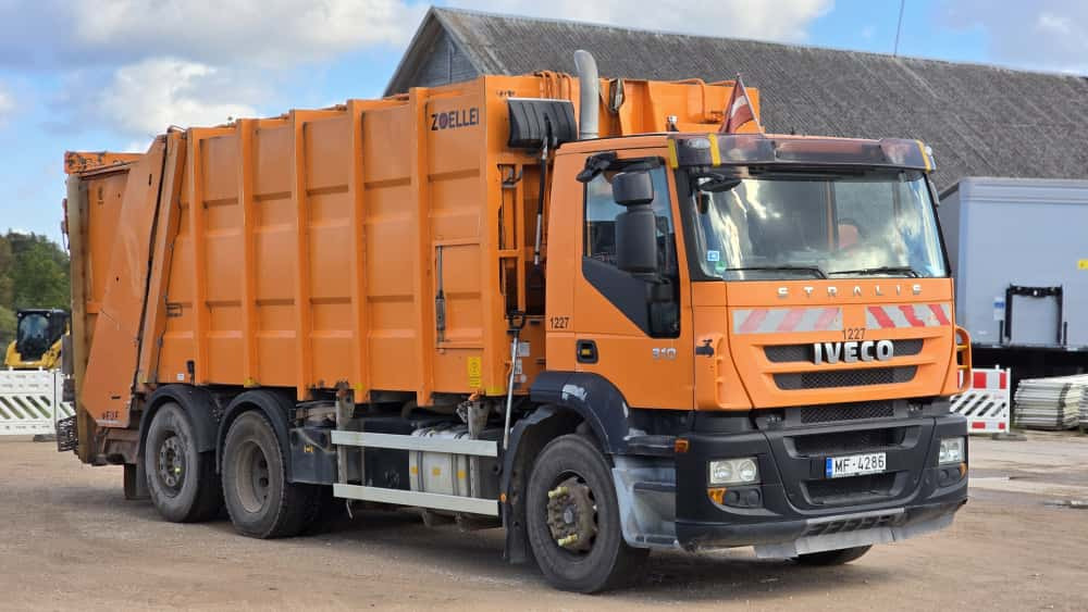 IVECO AD260 310HP - Camion immondizia: foto 2 IVECO AD260 310HP - Camion immondizia: foto 2