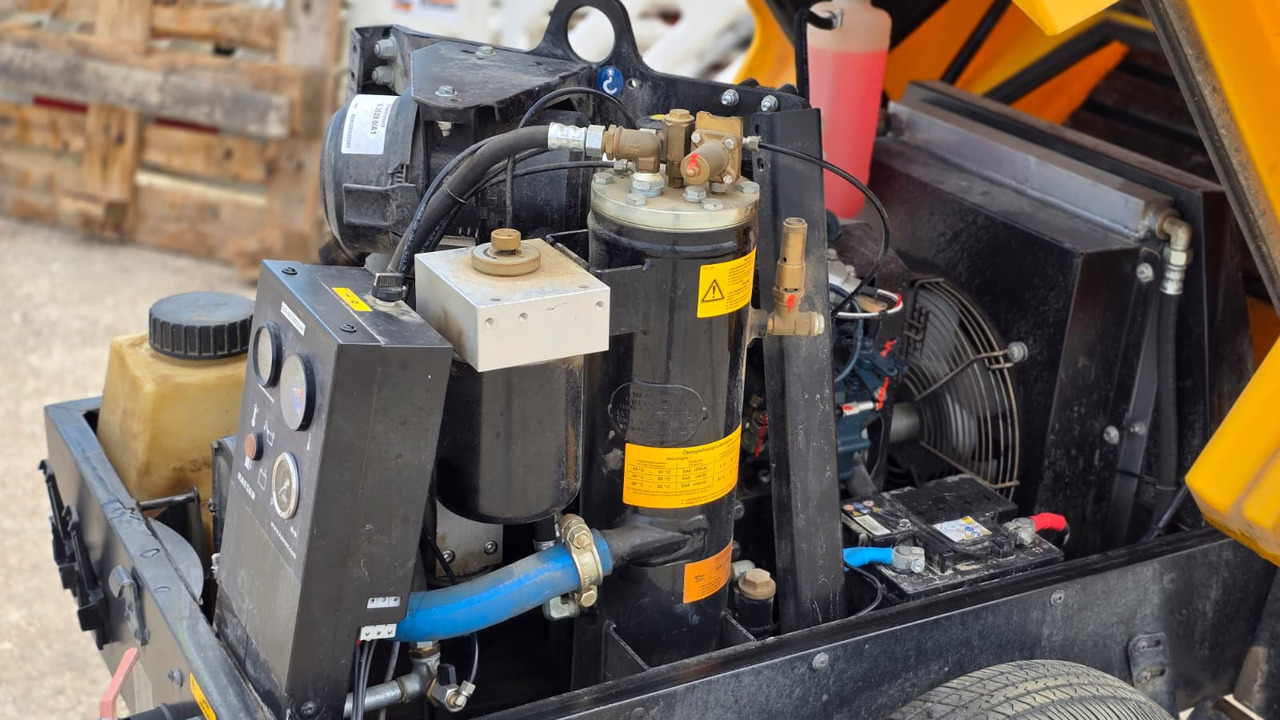 KAESER M20 PE - Compressore d'aria: foto 4 KAESER M20 PE - Compressore d'aria: foto 4